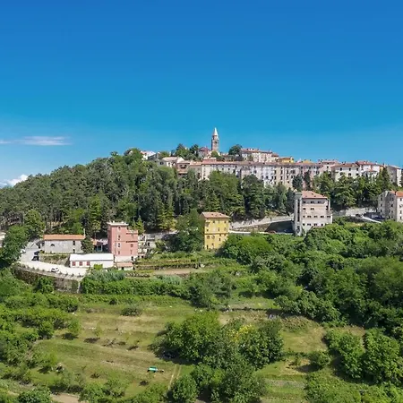 Portobello Near Labin Villa *